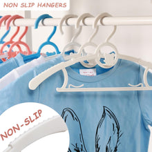 FitEase Clothes Hanger